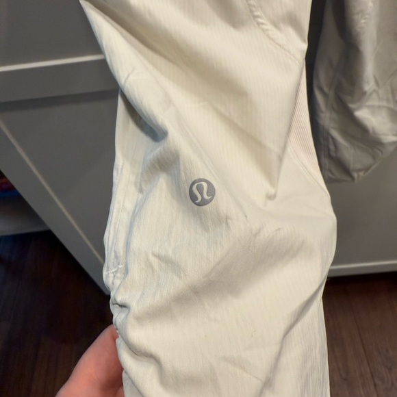 Lululemon Dance Studio Mid-Rise Cropped Pant - Picture 3 of 4